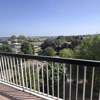 Appartement 4 pièces 210000 €