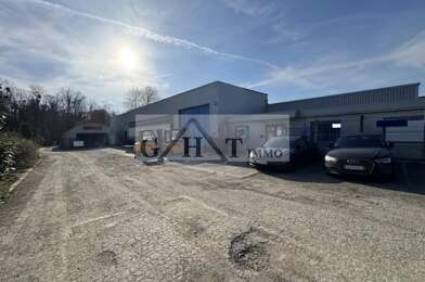 Local industriel  1400000 €