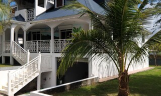 Maison 7 Pièces 225 m² à vendre à Lamentin (97129)