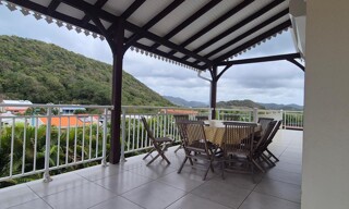 Maison 8 Pièces 170 m² à vendre à Sainte-Anne (97227)