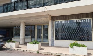Commerce   m² à louer à Antibes (06600)