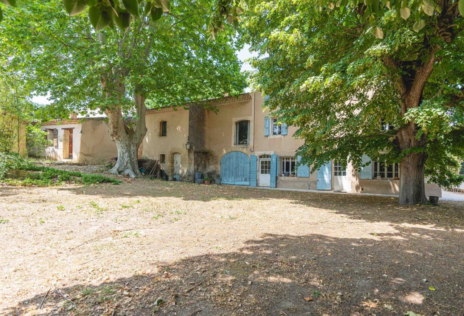 Bastide du XVIIème À Vendre — photo 1