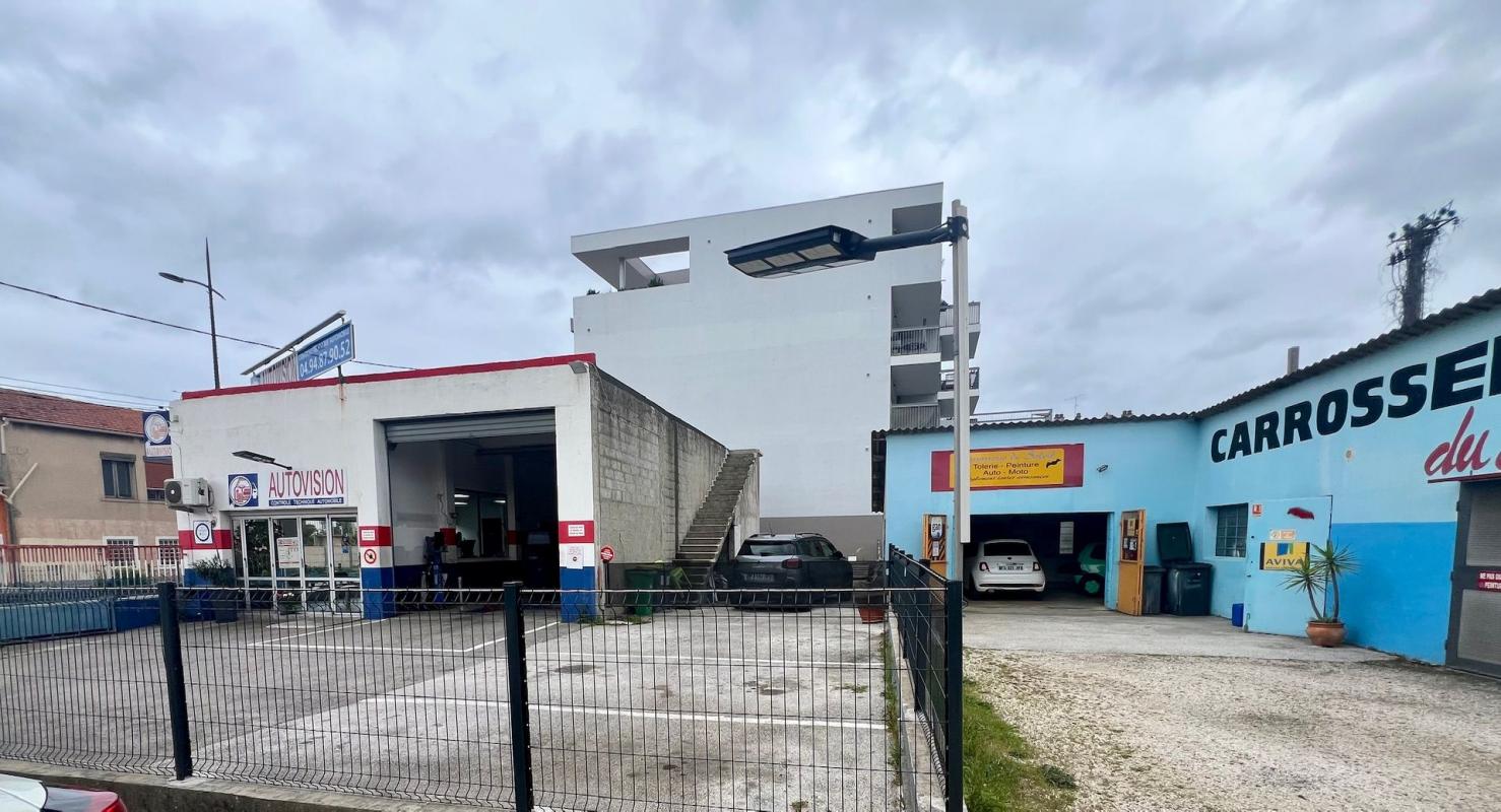 À vendre à l'entrée de La Seyne-sur-Mer secteur Brégaillon, u...