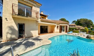 Maison 6 Pièces 233 m² à vendre à Fréjus (83600)