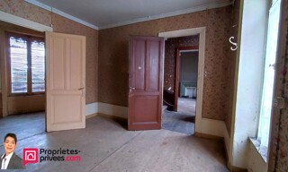 Immeuble  251 m² à vendre à Thizy-les-Bourgs (69240)