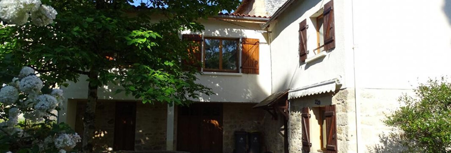 Maison 4 Pièces 92 m² à vendre à Le Lardin-Saint-Lazare (24570)