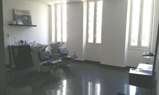 Commerce  53 m² à louer à Marseille 7 (13007)