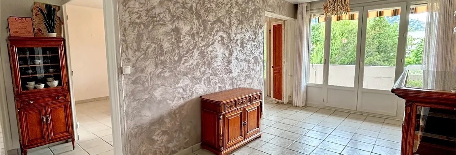 Appartement 6 Pièces 98 m² à vendre à Guilherand-Granges (07500)