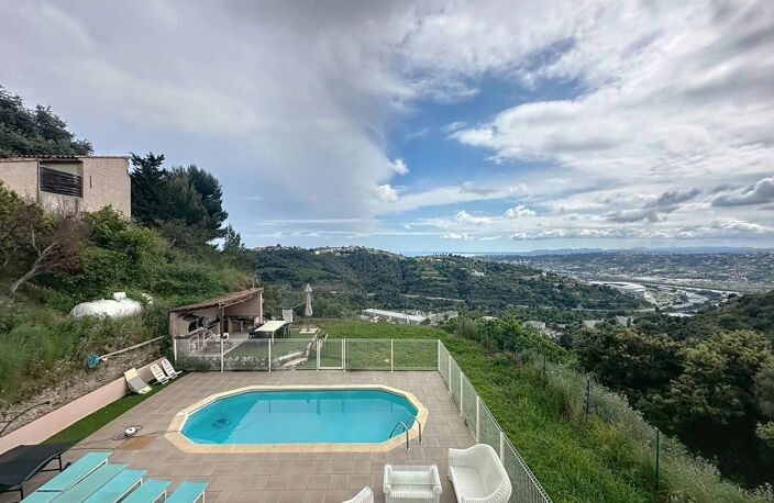 MAISON. NICE  / SAIN ROMAN DE BELLET — photo 2