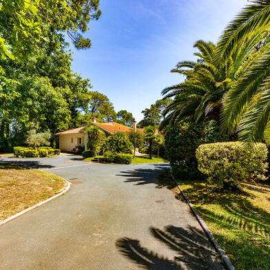 Maison 6 pièces 2350000 €