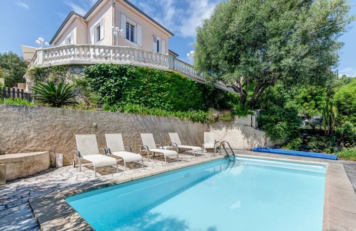 Fabron - Villa de maitre avec Piscine et Vue mer — photo 3