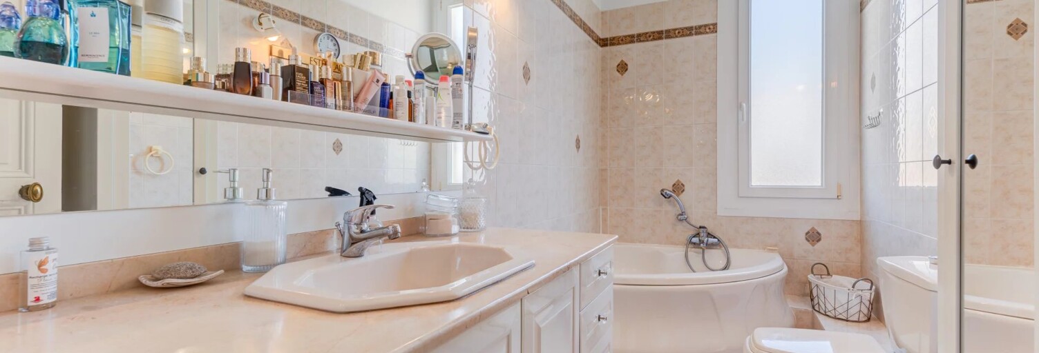 Maison 7 Pièces 304 m² à vendre à Nice (06200)