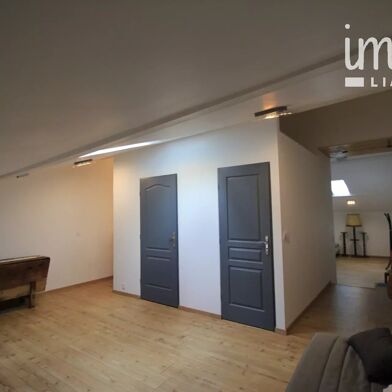 Maison 11 pièces 534000 €