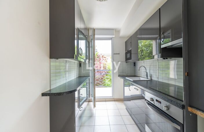 Appartement + cave + garage  — photo 3