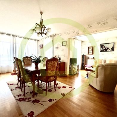 Appartement 5 pièces 149000 €