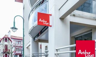 Commerce  74 m² à louer à Biarritz (64200)