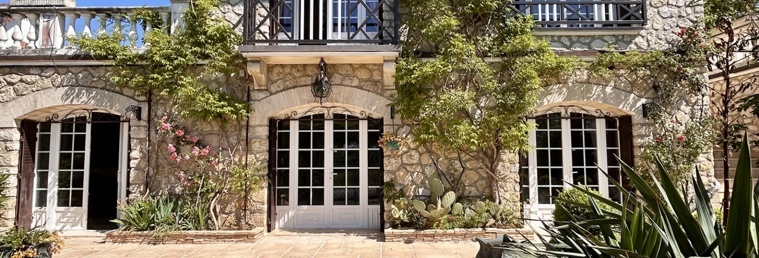 Maison 10 Pièces 210 m² à vendre à Misy-sur-Yonne (77130)