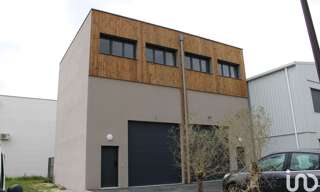 Commerce  120 m² à louer à Mandres-les-Roses (94520)