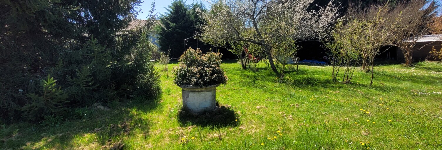 Terrain  2155 m² à vendre à Eymouthiers (16220)