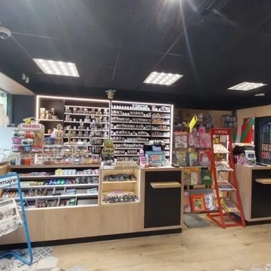 Commerce  285000 €