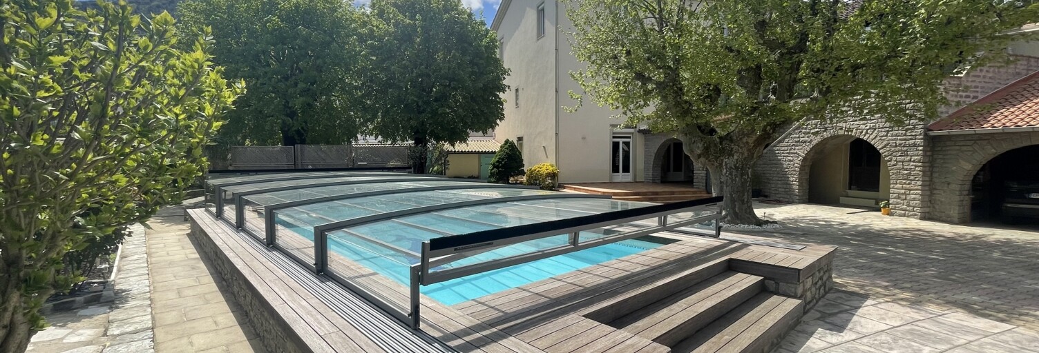 Maison 9 Pièces 335 m² à vendre à Le Martinet (30960)