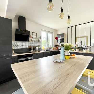 Appartement 5 pièces 390000 €