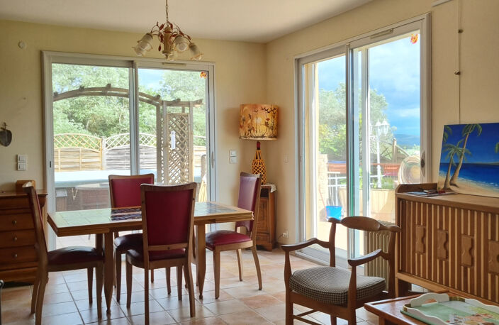 Maison de campagne avec piscine — photo 3