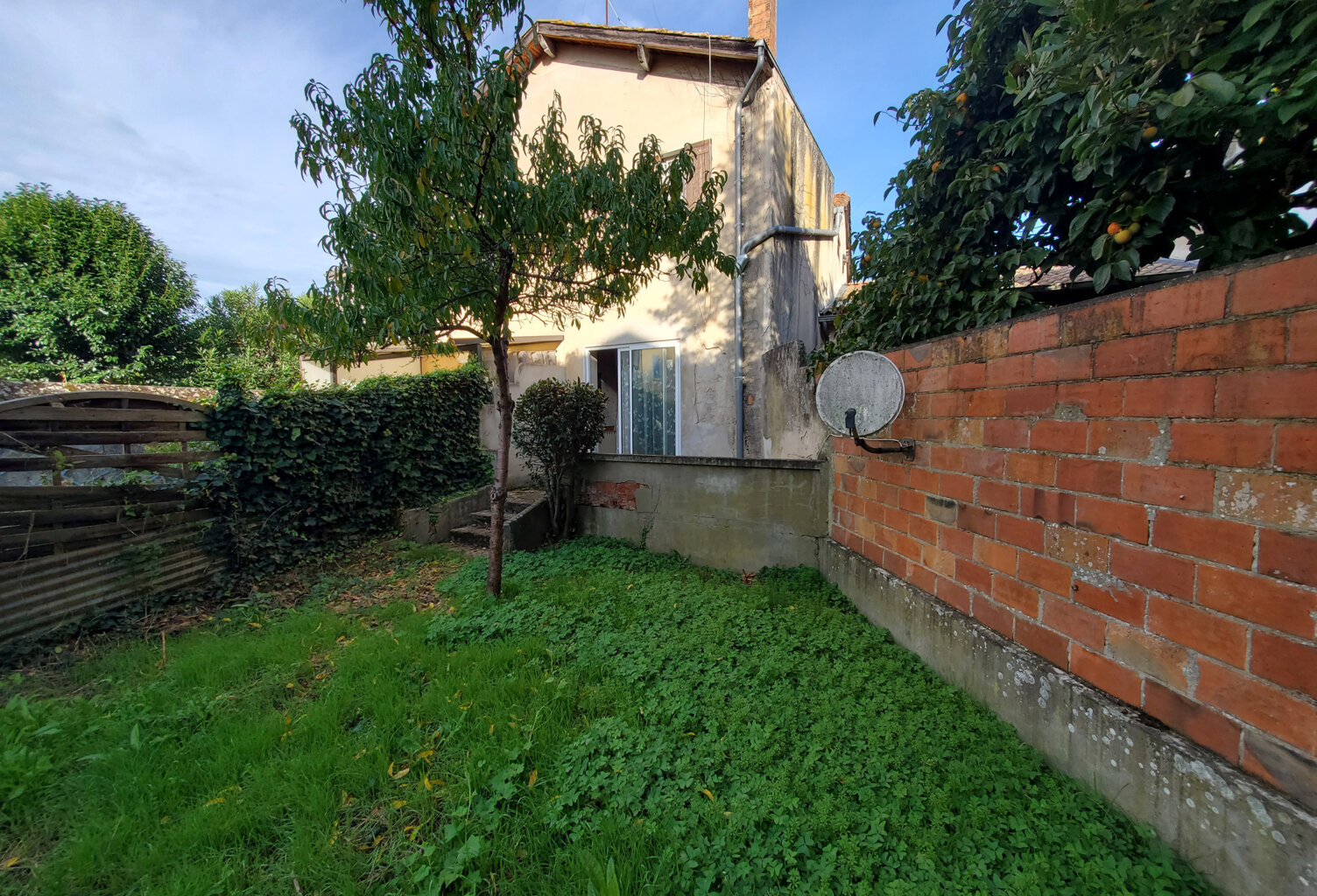 Maison de ville avec jardin à vendre à MARMANDE — photo 1