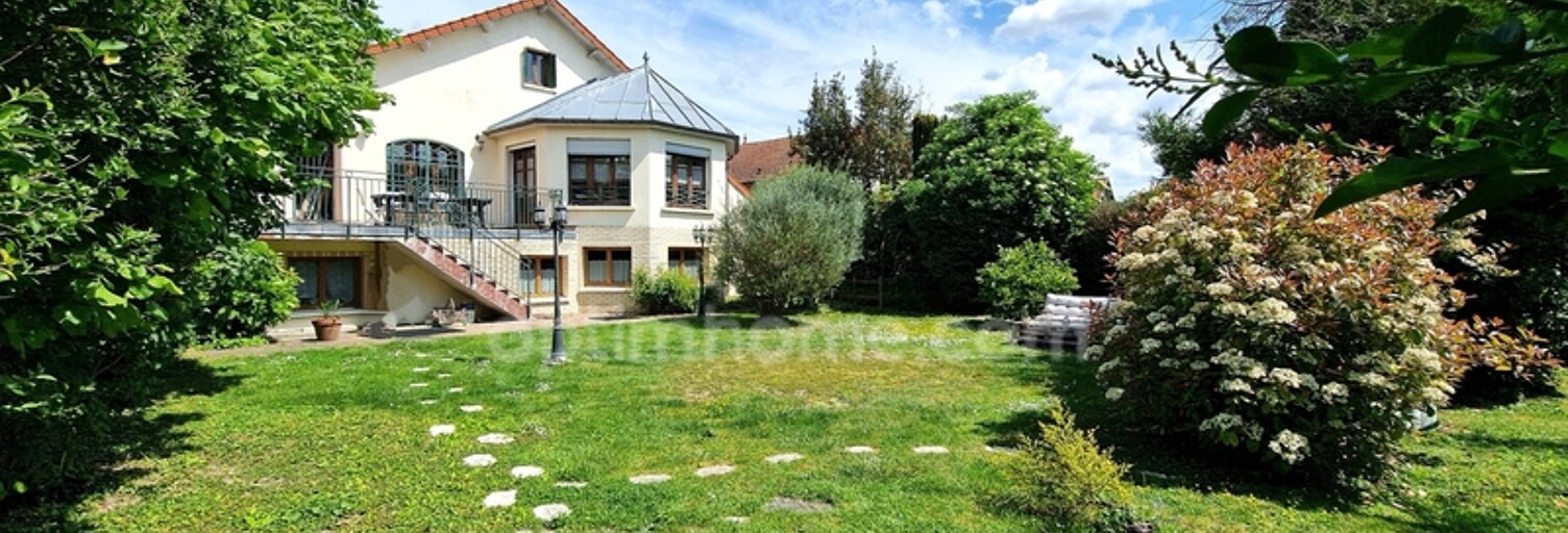 Maison 8 Pièces 190 m² à vendre à Mitry-Mory (77290)