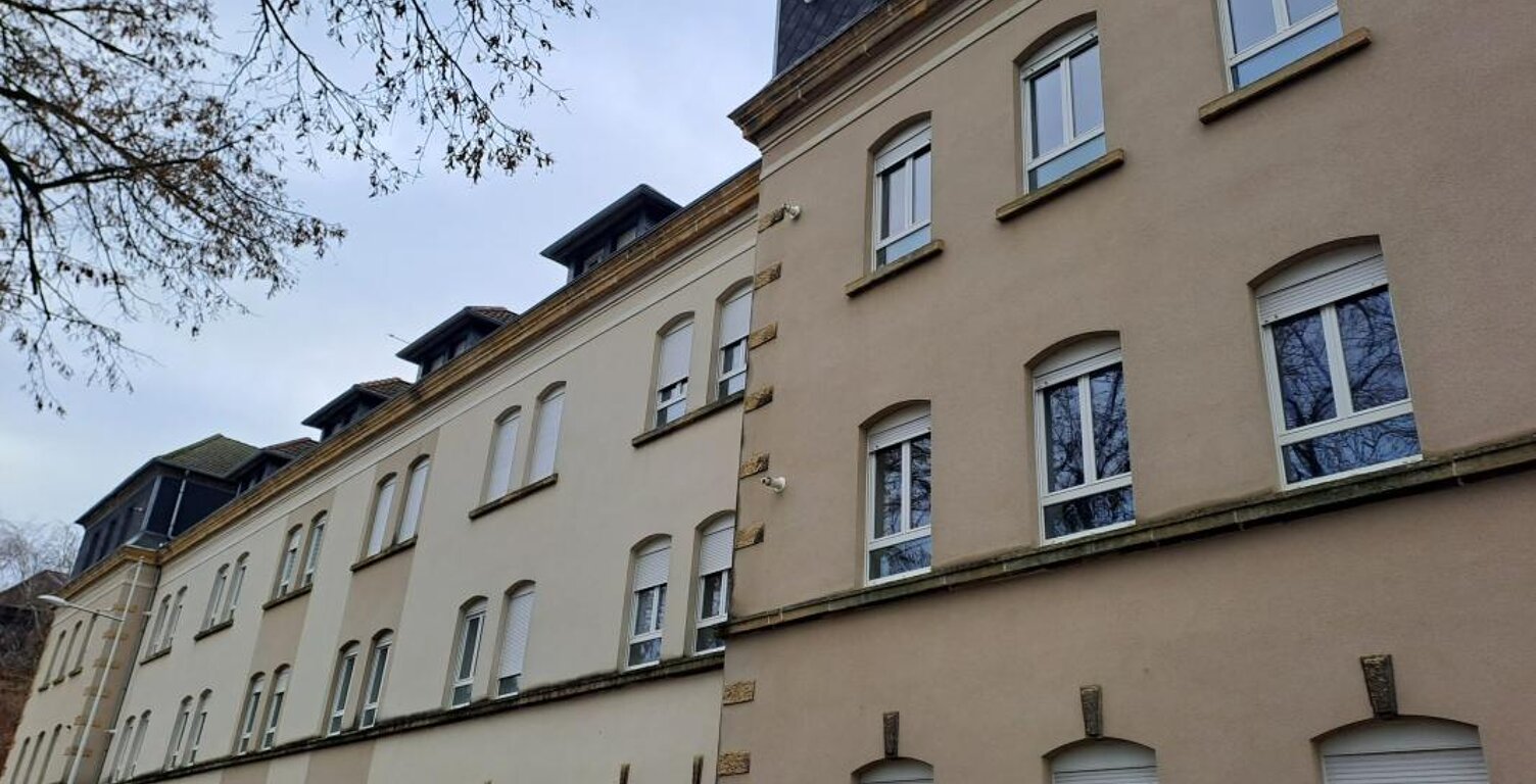 Location - Appartement T4 - 118m2 - Morhange — photo 1