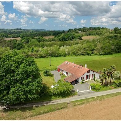 Maison 8 pièces 435000 €