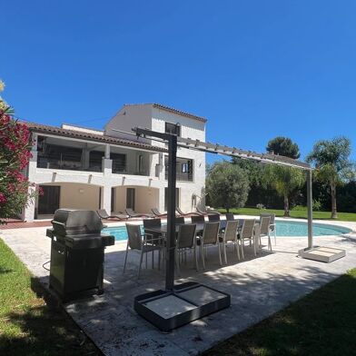 Maison 11 pièces 2275000 €