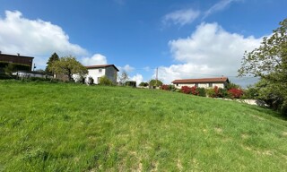 Terrain  916 m² à vendre à Saint-Symphorien-de-Lay (42470)