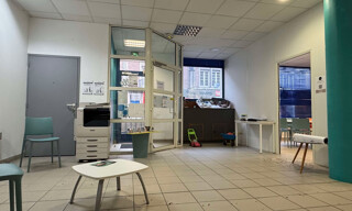 Commerce  138 m² à louer à Abbeville (80100)