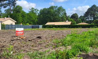 Terrain  450 m² à vendre à Fargues (33210)