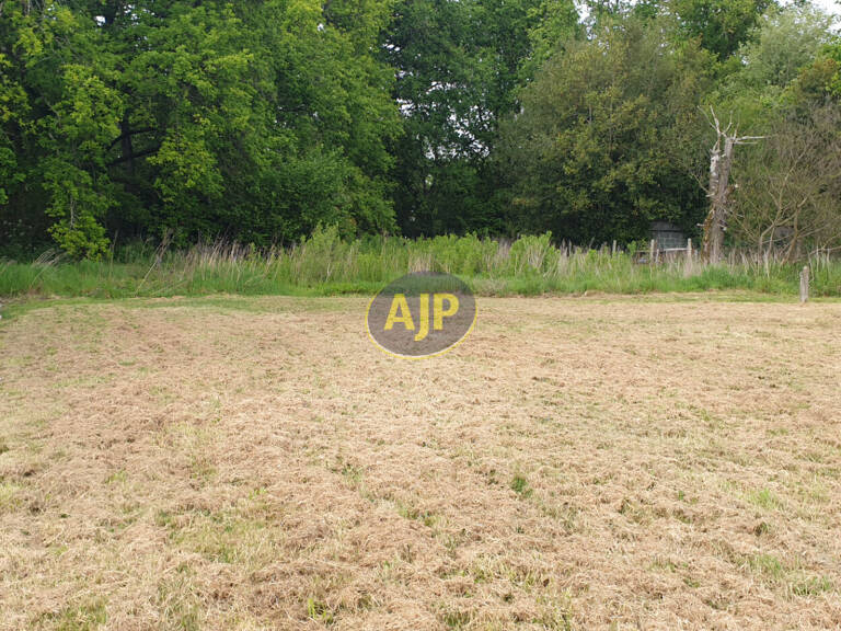 Terrain Saint Vivien De Medoc — photo 1