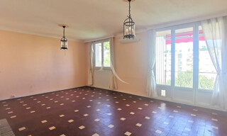 Appartement 5 Pièces 74 m² à vendre à Nice (06100)