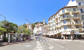 Commerce   m² à vendre à Cannes (06400)