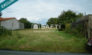 Terrain  1246 m² à vendre à Saint-Martin-la-Pallu (86380)