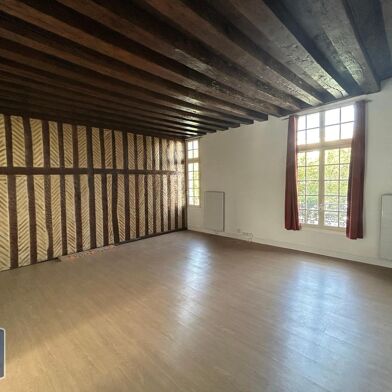 Appartement 1 pièces 605 €