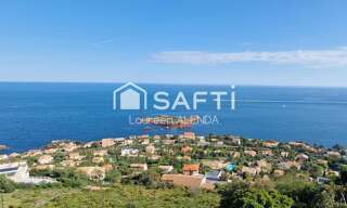 Terrain  3183 m² à vendre à Saint-Raphaël (83530)