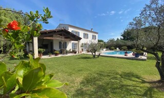 Maison 7 Pièces 198 m² à vendre à Arles (13200)
