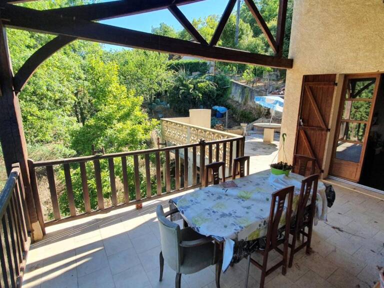 PRADINES, maison 5 chambres avec terrain de 3770m² — photo 1