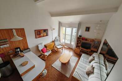 Appartement 4 pièces 263200 €