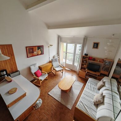 Appartement 4 pièces 263200 €