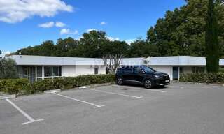 Bureau  320 m² à louer à Les Pennes-Mirabeau (13170)