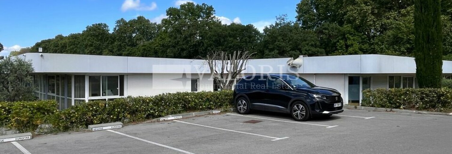 Bureau  320 m² à louer à Les Pennes-Mirabeau (13170)