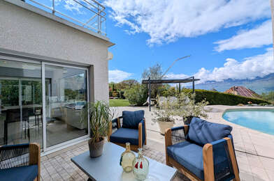 Maison 5 pièces 1350000 €