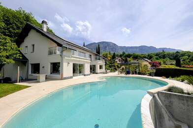 Maison 5 pièces 1350000 €