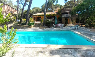 Maison 5 Pièces 200 m² à louer à Sanary-sur-Mer (83110)